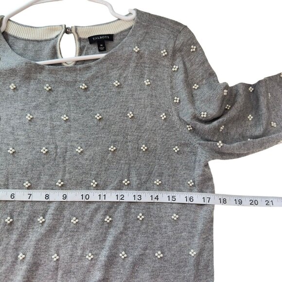 Talbots Women SZ M Gray Pearl Embroidery Sweater Top Blouse Thigh Knit Stretch - Picture 4 of 9